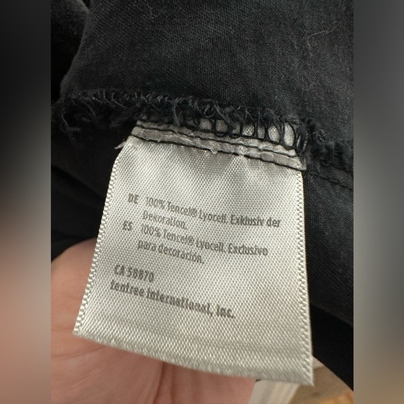 TenTree Criss Cross Top - Picture 6 of 6